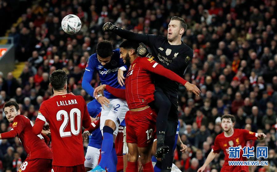 传闻：除枪手外，拜仁和切尔西也在密切关注罗比尼奥-瓦斯